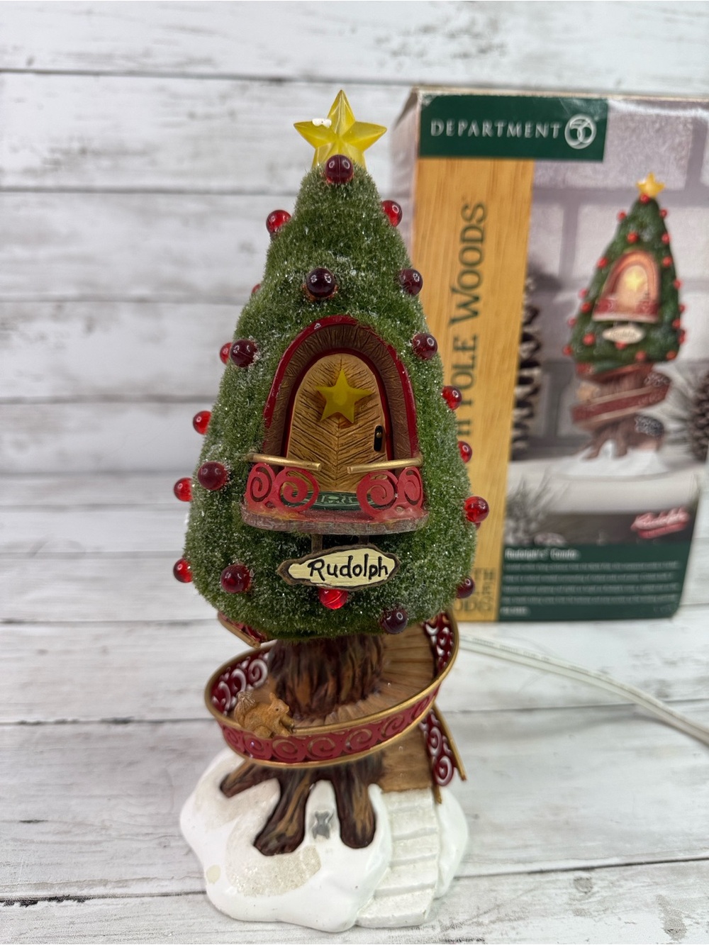 Dept 56 North Pole Woods RUDOLPH'S CONDO Lights #56885 Box Retired Tested W/ Box